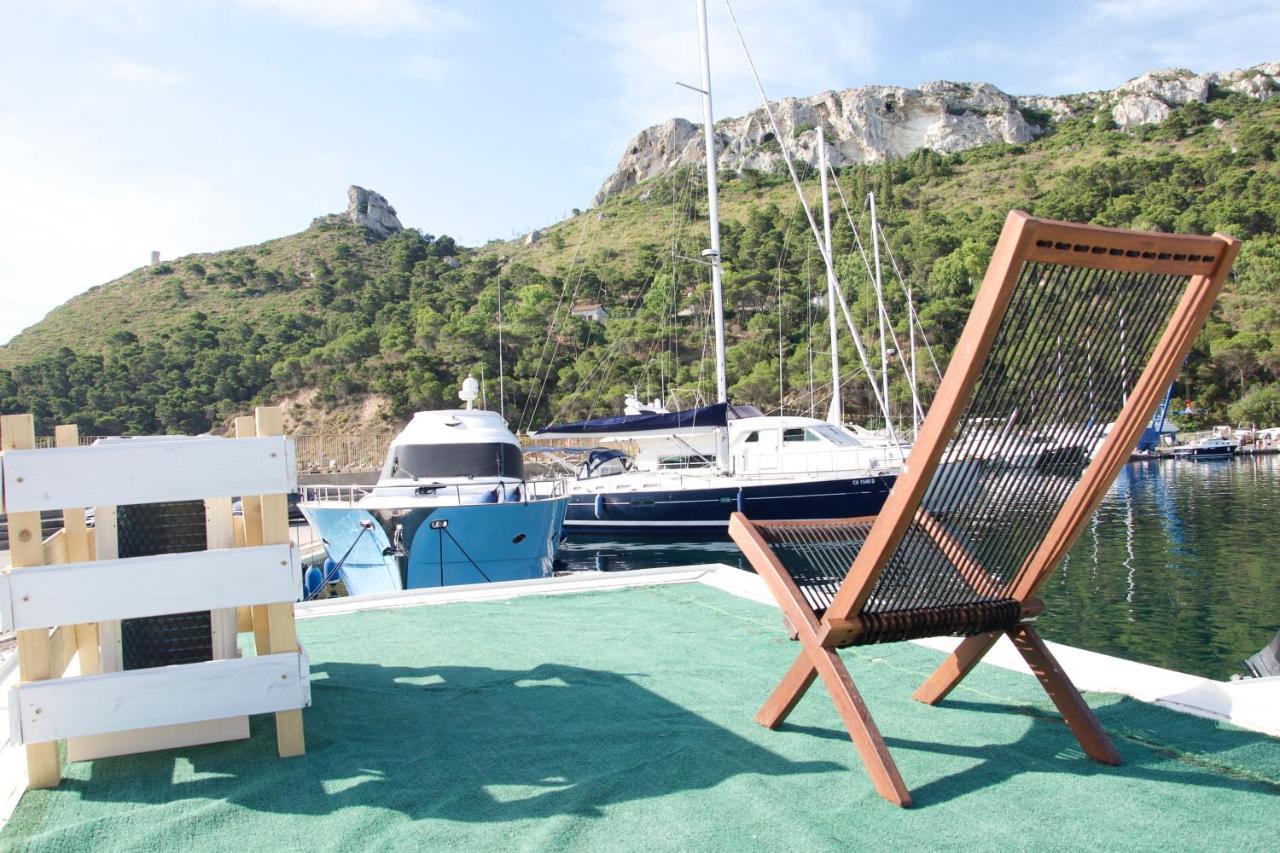 House Boat R Al Poetto 2 Pax Piu' 1 Hotel กาญารี ภายนอก รูปภาพ